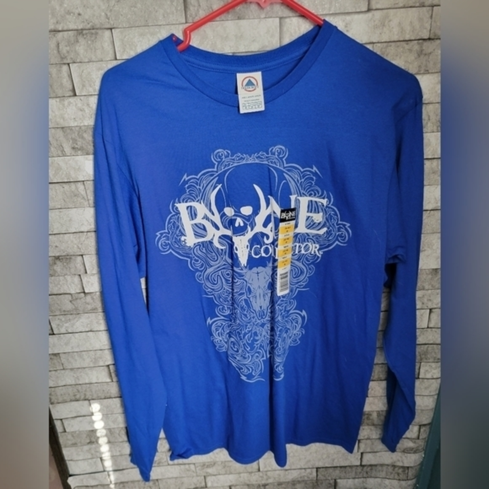 Bone Collector NWT long sleeve Tshirt Size‎ Medium